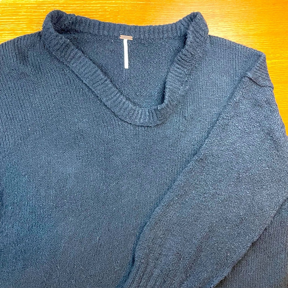 Free People Sweater Revolve Brookside Tunic Women’s Small Oversized Black Baggy - Picture 1 of 11